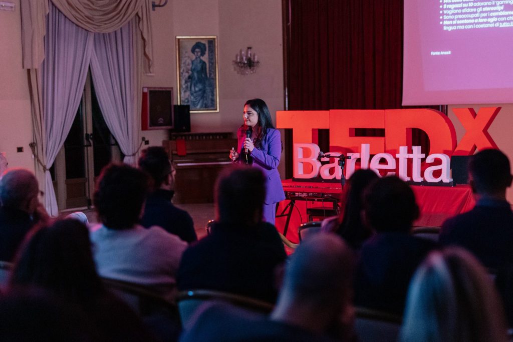 Floridiana Ventrella al TEDxBarletta Salon "Rivelazioni"