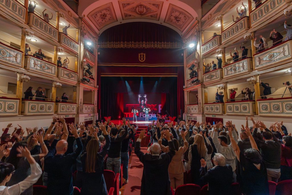 Let's fitness al Teatro Giordano durante il TEDxFoggia