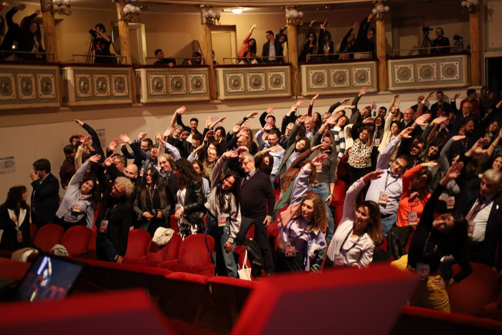 Teatro Giordano in movimento durante il TEDxFoggia The Age of Care